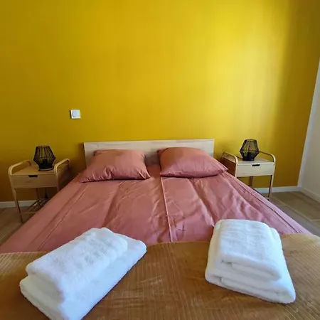 Apartment Cocon Entre Cite Et Bastide*clim *wifi * Smart Tv Carcassonne